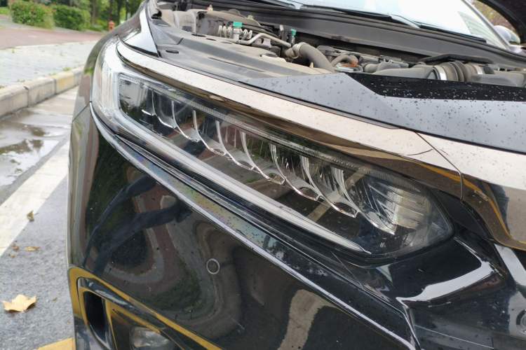 Used Honda Accord 2022 260TURBO Phantom Night · Prestige Edition Right Front Headlight