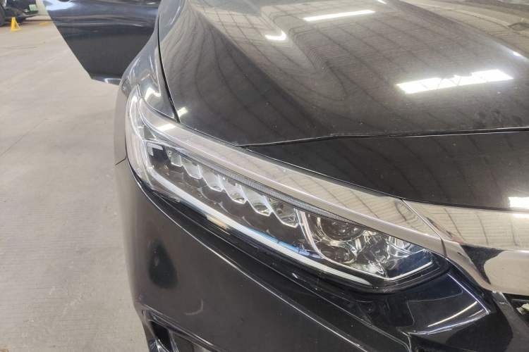 Used Honda Accord 2022 260TURBO Luxury Edition Right Front Headlight