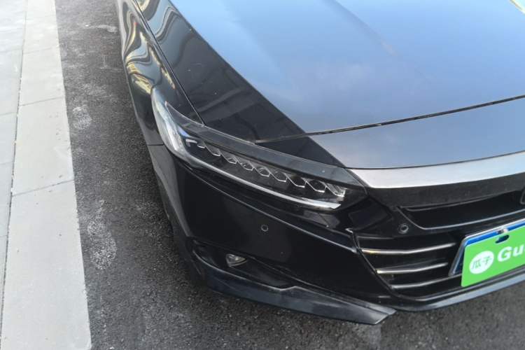 Used Honda Accord 2022 260TURBO Phantom Night · Prestige Edition Right Front Headlight