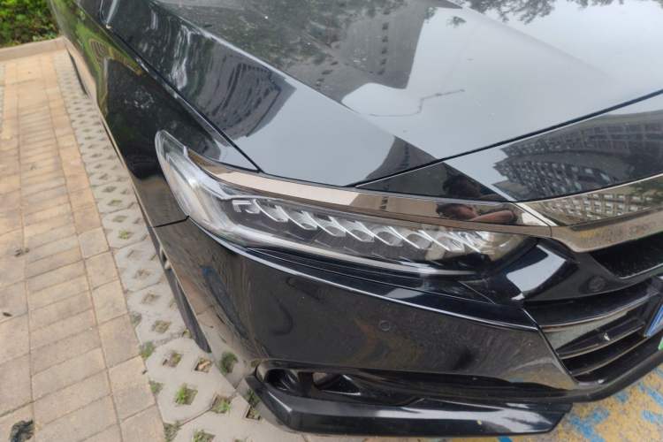 Used Honda Accord 2022 260TURBO Phantom Night · Prestige Edition Right Front Headlight