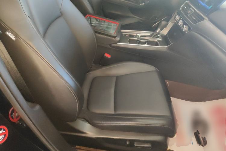 Used Honda Accord 2022 260TURBO Luxury Edition Right Front Seat