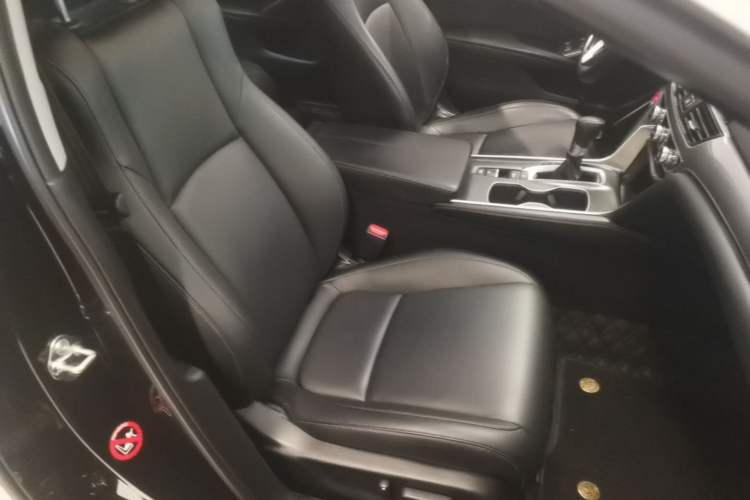 Used Honda Accord 2022 260TURBO Luxury Edition Right Front Seat