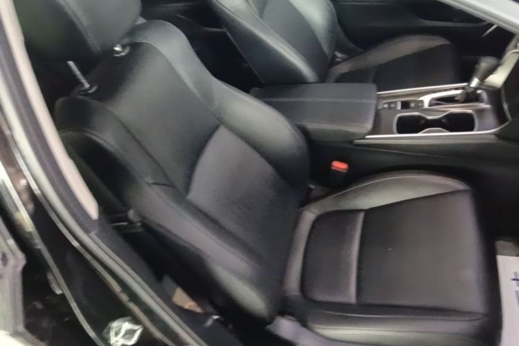 Used Honda Accord 2022 260TURBO Luxury Edition Right Front Seat