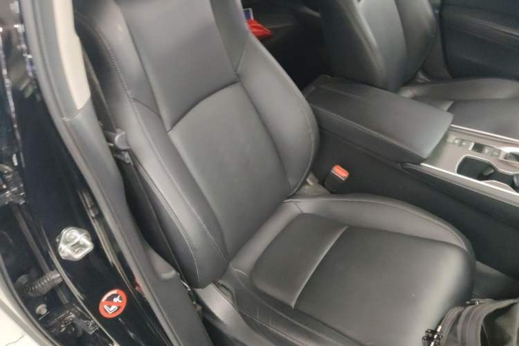 Used Honda Accord 2022 260TURBO Luxury Edition Right Front Seat