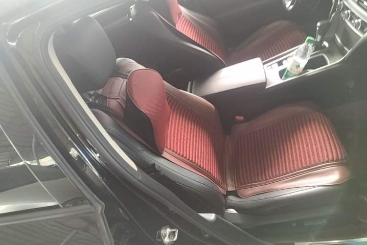 Used Honda Accord 2022 260TURBO Luxury Edition Right Front Seat