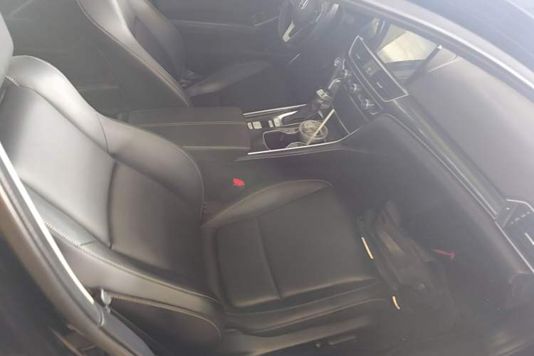 Used Honda Accord 2022 260TURBO Phantom Night · Prestige Edition Right Front Seat