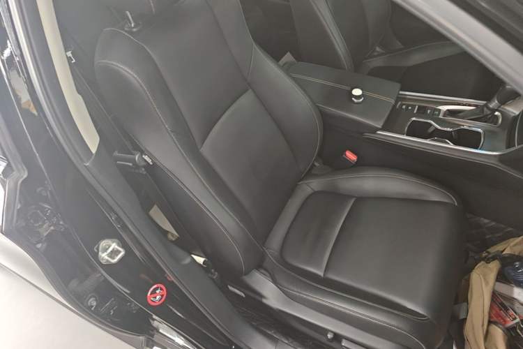 Used Honda Accord 2022 260TURBO Phantom Night · Prestige Edition Right Front Seat