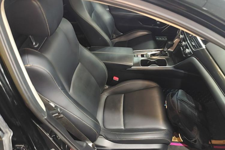 Used Honda Accord 2022 260TURBO Phantom Night · Prestige Edition Right Front Seat