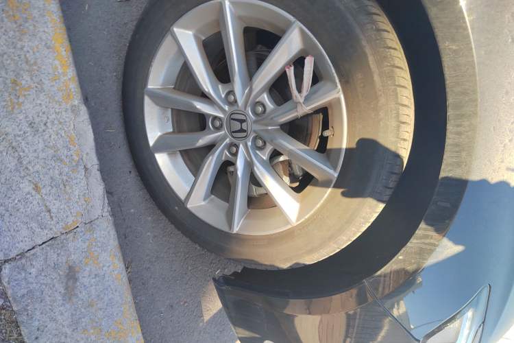 Used Honda Accord 2022 260TURBO Luxury Edition Right Front Wheel Hub