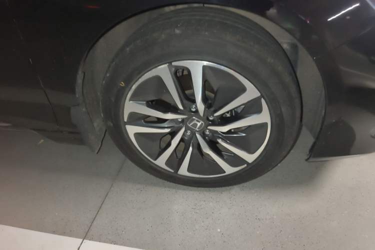 Used Honda Accord 2022 Xing·Hybrid 2.0L Xingling Version Right Front Wheel Hub