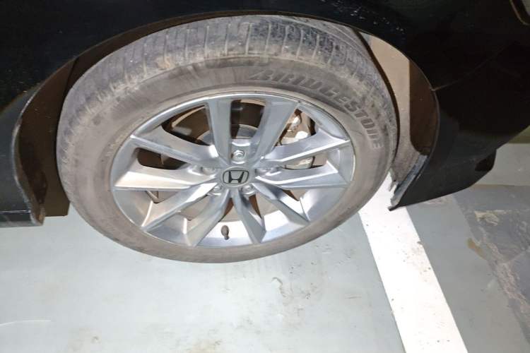 Used Honda Accord 2022 260TURBO Luxury Edition Right Front Wheel Hub