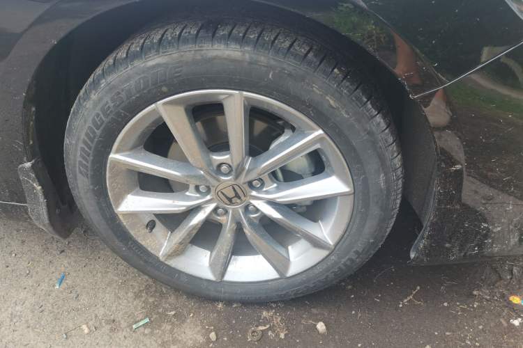 Used Honda Accord 2022 260TURBO Luxury Edition Right Front Wheel Hub