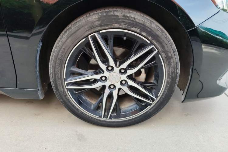 Used Honda Accord 2022 260TURBO Phantom Night · Prestige Edition Right Front Wheel Hub