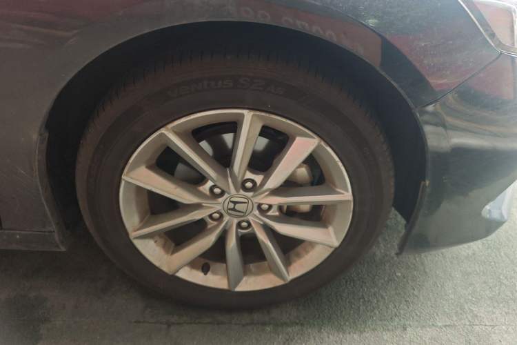 Used Honda Accord 2022 260TURBO Luxury Edition Right Front Wheel Hub