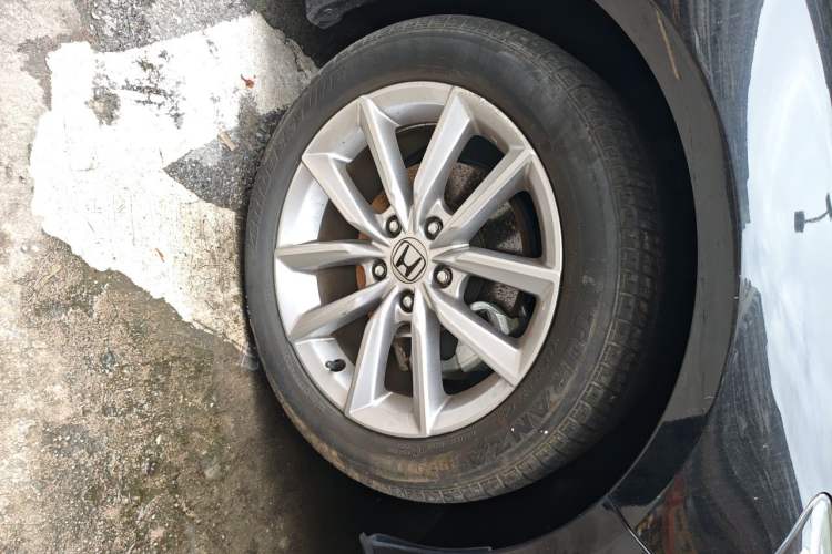 Used Honda Accord 2022 260TURBO Luxury Edition Right Front Wheel Hub