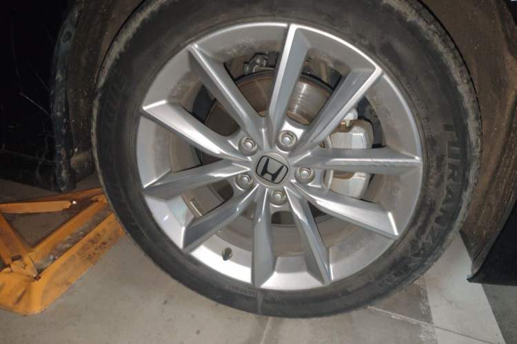 Used Honda Accord 2022 260TURBO Luxury Edition Right Front Wheel Hub