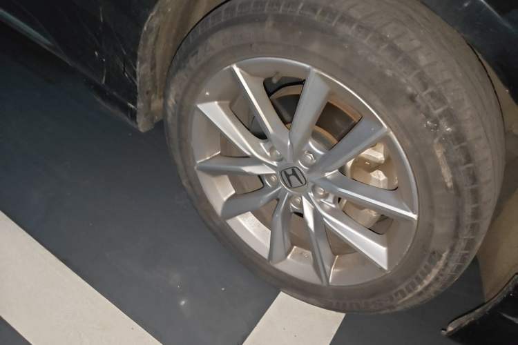 Used Honda Accord 2022 260TURBO Luxury Edition Right Front Wheel Hub