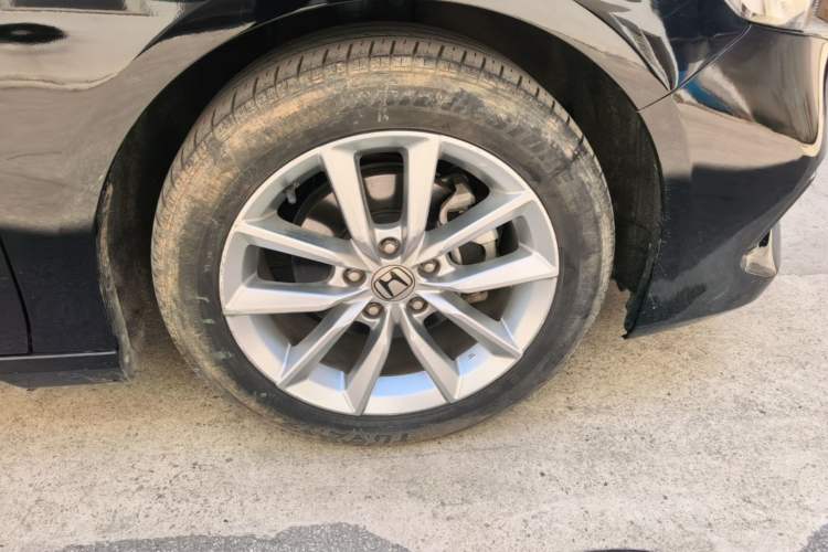 Used Honda Accord 2022 260TURBO Luxury Edition Right Front Wheel Hub