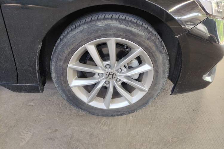 Used Honda Accord 2022 260TURBO Luxury Edition Right Front Wheel Hub