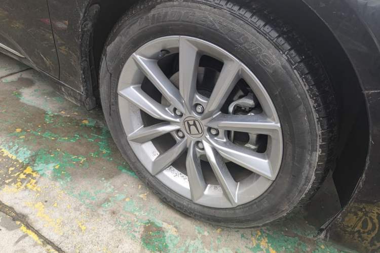 Used Honda Accord 2022 260TURBO Luxury Edition Right Front Wheel Hub