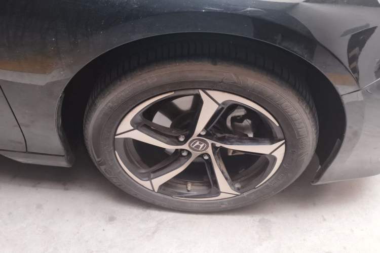 Used Honda Accord 2022 260TURBO Luxury Edition Right Front Wheel Hub