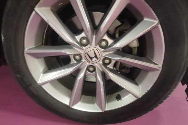Used Honda Accord 2022 260TURBO Luxury Edition Right Front Wheel Hub