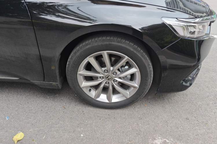 Used Honda Accord 2022 260TURBO Luxury Edition Right Front Wheel Hub