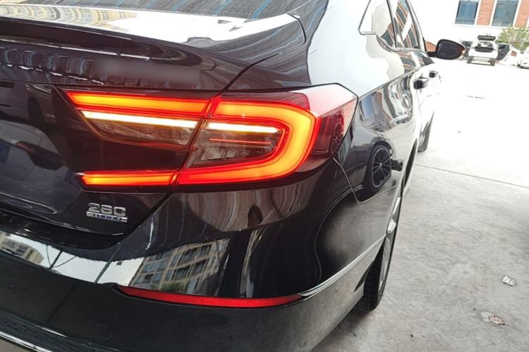 Used Honda Accord 2022 260TURBO Luxury Edition Right Rear Taillight