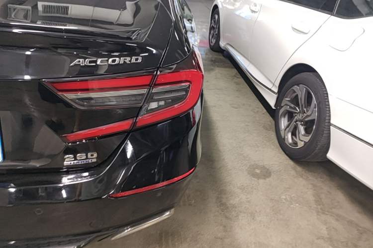 Used Honda Accord 2022 260TURBO Phantom Night · Prestige Edition Right Rear Taillight
