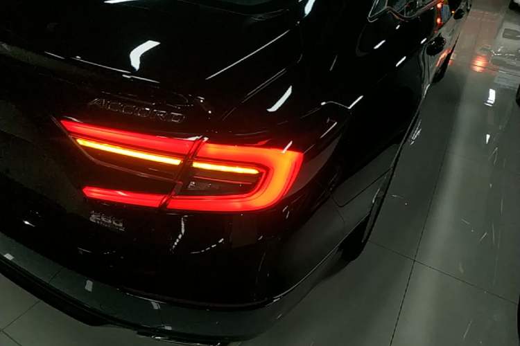 Used Honda Accord 2022 260TURBO Luxury Edition Right Rear Taillight