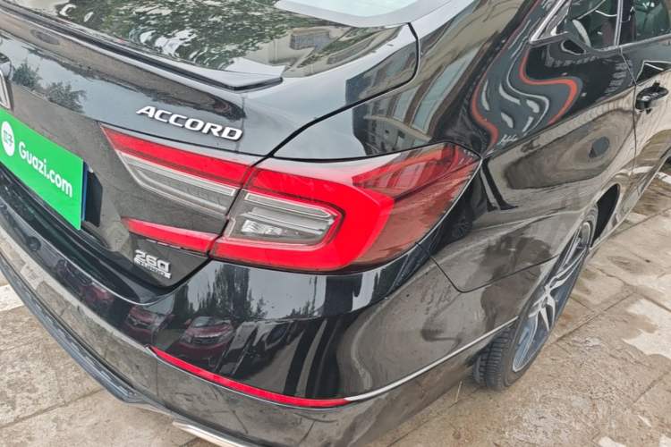 Used Honda Accord 2022 260TURBO Phantom Night · Prestige Edition Right Rear Taillight