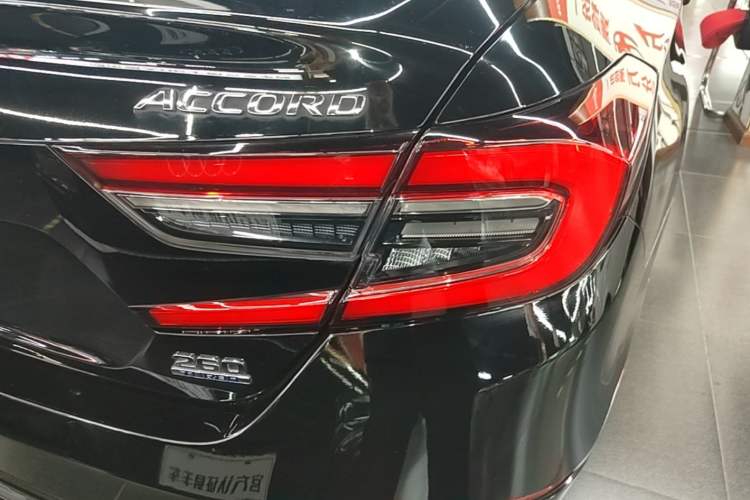 Used Honda Accord 2022 260TURBO Luxury Edition Right Rear Taillight