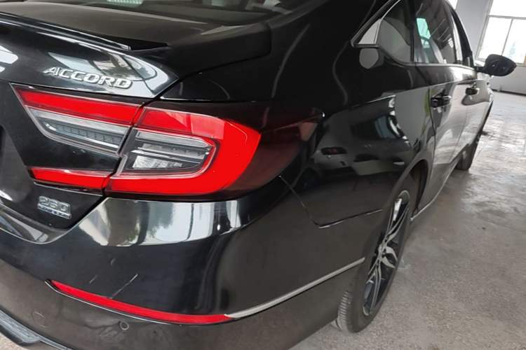 Used Honda Accord 2022 260TURBO Phantom Night · Prestige Edition Right Rear Taillight
