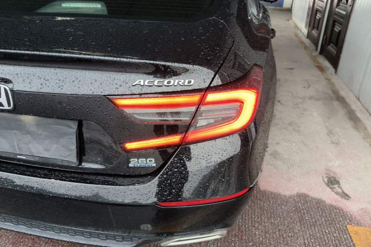Used Honda Accord 2022 260TURBO Luxury Edition Right Rear Taillight
