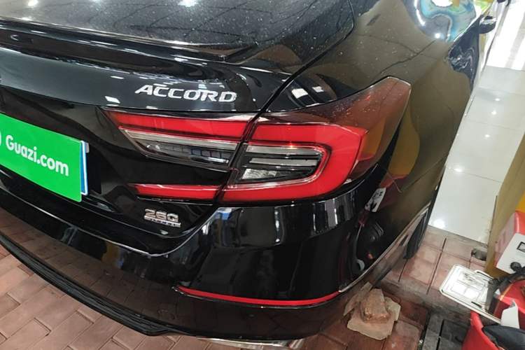 Used Honda Accord 2022 260TURBO Phantom Night · Prestige Edition Right Rear Taillight