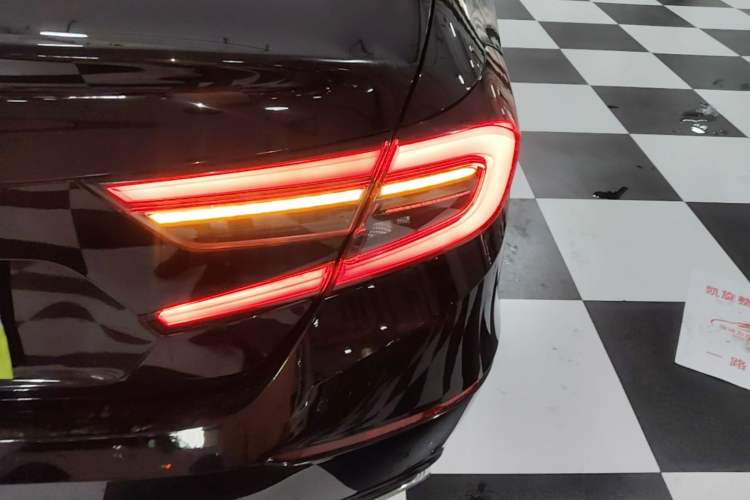 Used Honda Accord 2022 260TURBO Luxury Edition Right Rear Taillight