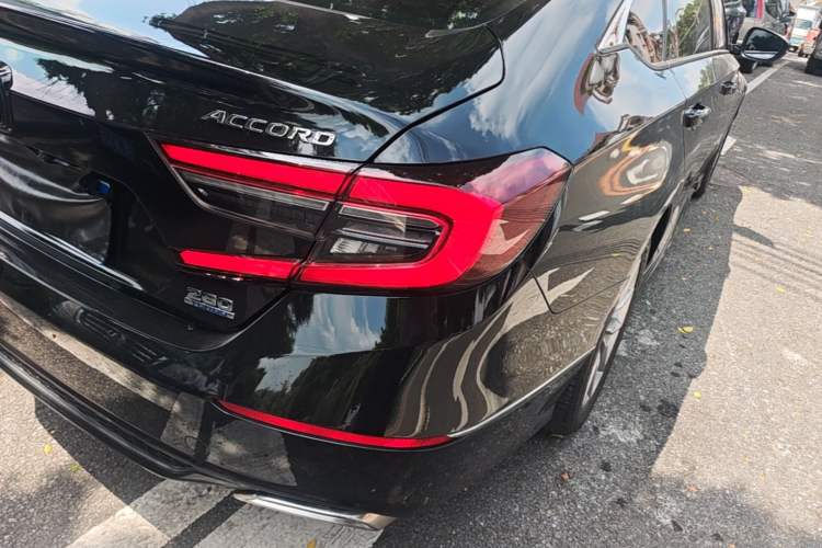 Used Honda Accord 2022 260TURBO Luxury Edition Right Rear Taillight