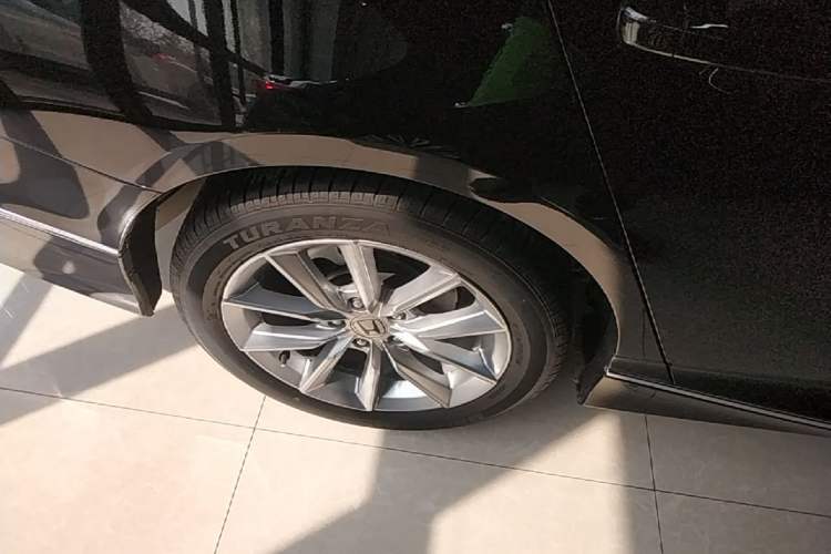Used Honda Accord 2022 260TURBO Luxury Edition Right Rear Wheel Hub