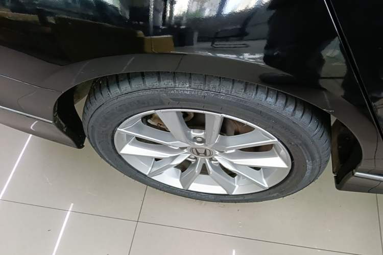 Used Honda Accord 2022 260TURBO Luxury Edition Right Rear Wheel Hub
