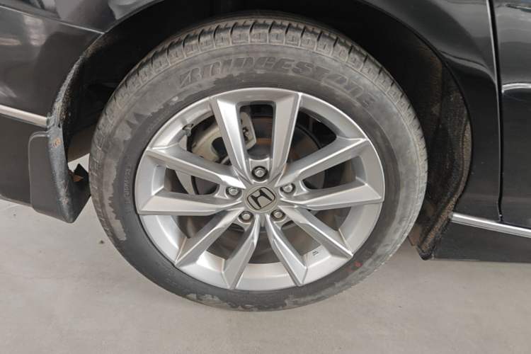 Used Honda Accord 2022 260TURBO Luxury Edition Right Rear Wheel Hub