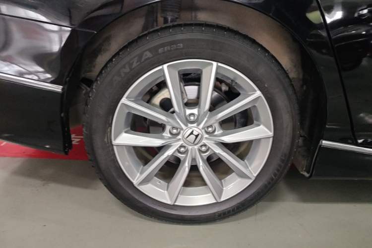 Used Honda Accord 2022 260TURBO Luxury Edition Right Rear Wheel Hub