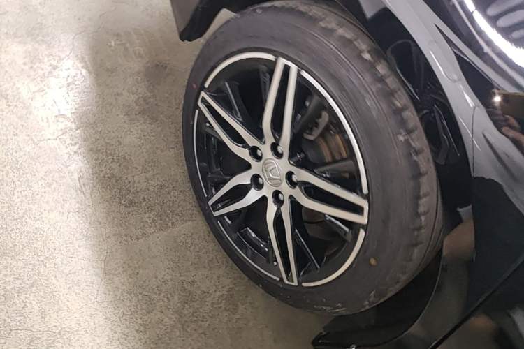 Used Honda Accord 2022 260TURBO Phantom Night · Prestige Edition Right Rear Wheel Hub