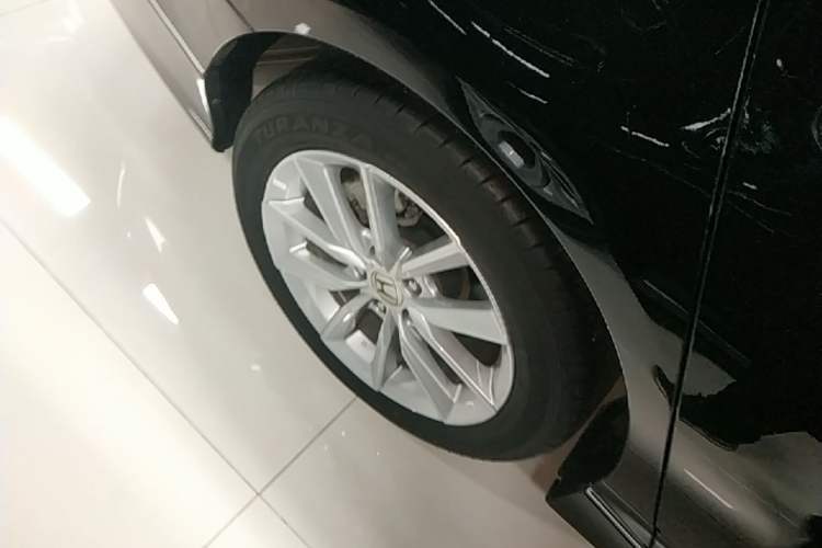 Used Honda Accord 2022 260TURBO Luxury Edition Right Rear Wheel Hub