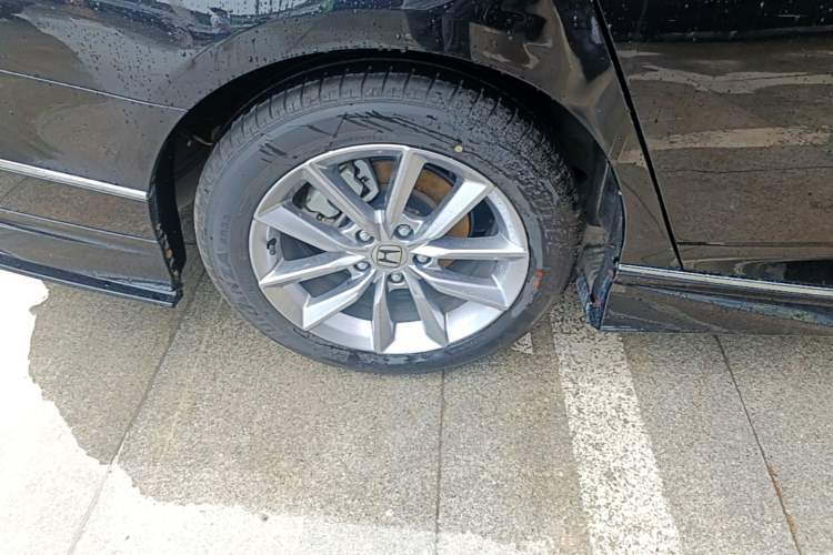 Used Honda Accord 2022 260TURBO Luxury Edition Right Rear Wheel Hub