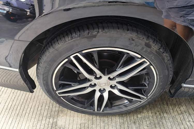 Used Honda Accord 2022 260TURBO Phantom Night · Prestige Edition Right Rear Wheel Hub