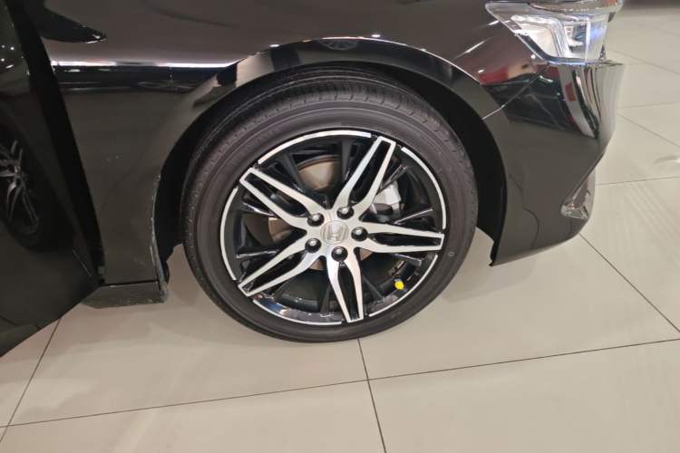 Used Honda Accord 2022 260TURBO Phantom Night · Prestige Edition Right Rear Wheel Hub