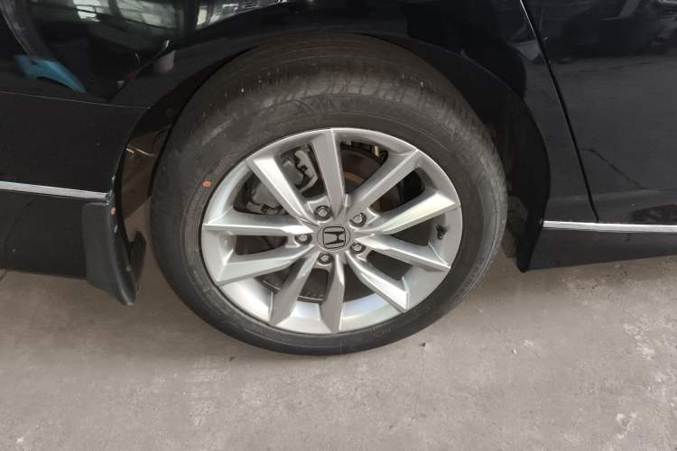 Used Honda Accord 2022 260TURBO Luxury Edition Right Rear Wheel Hub