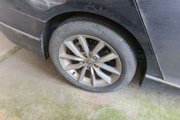 Used Honda Accord 2022 260TURBO Luxury Edition Right Rear Wheel Hub