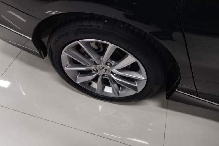 Used Honda Accord 2022 260TURBO Luxury Edition Right Rear Wheel Hub