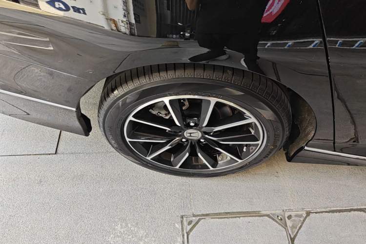 Used Honda Accord 2022 260TURBO Luxury Edition Right Rear Wheel Hub